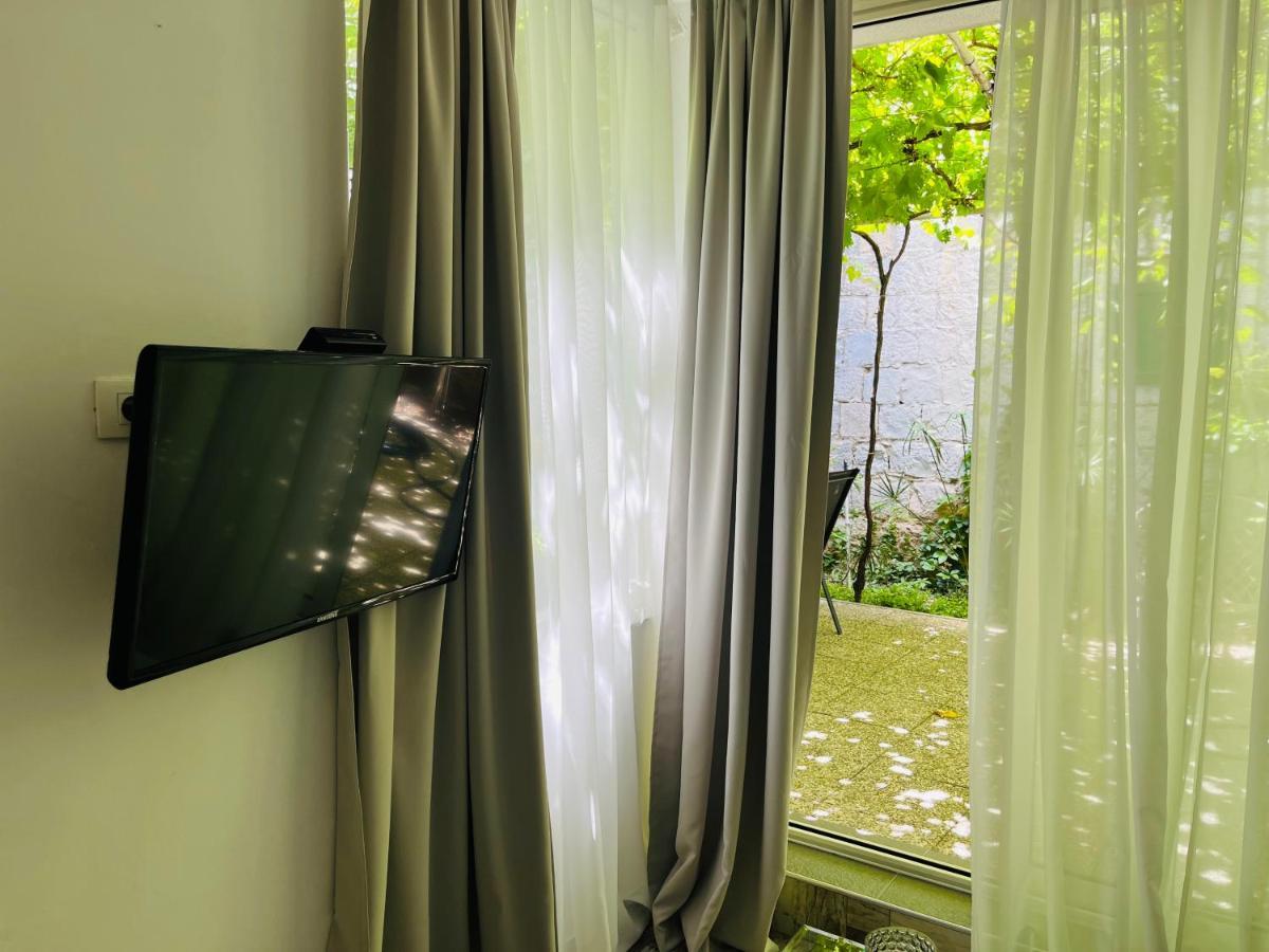 Apartment Stari Dvor Каштела Екстер'єр фото