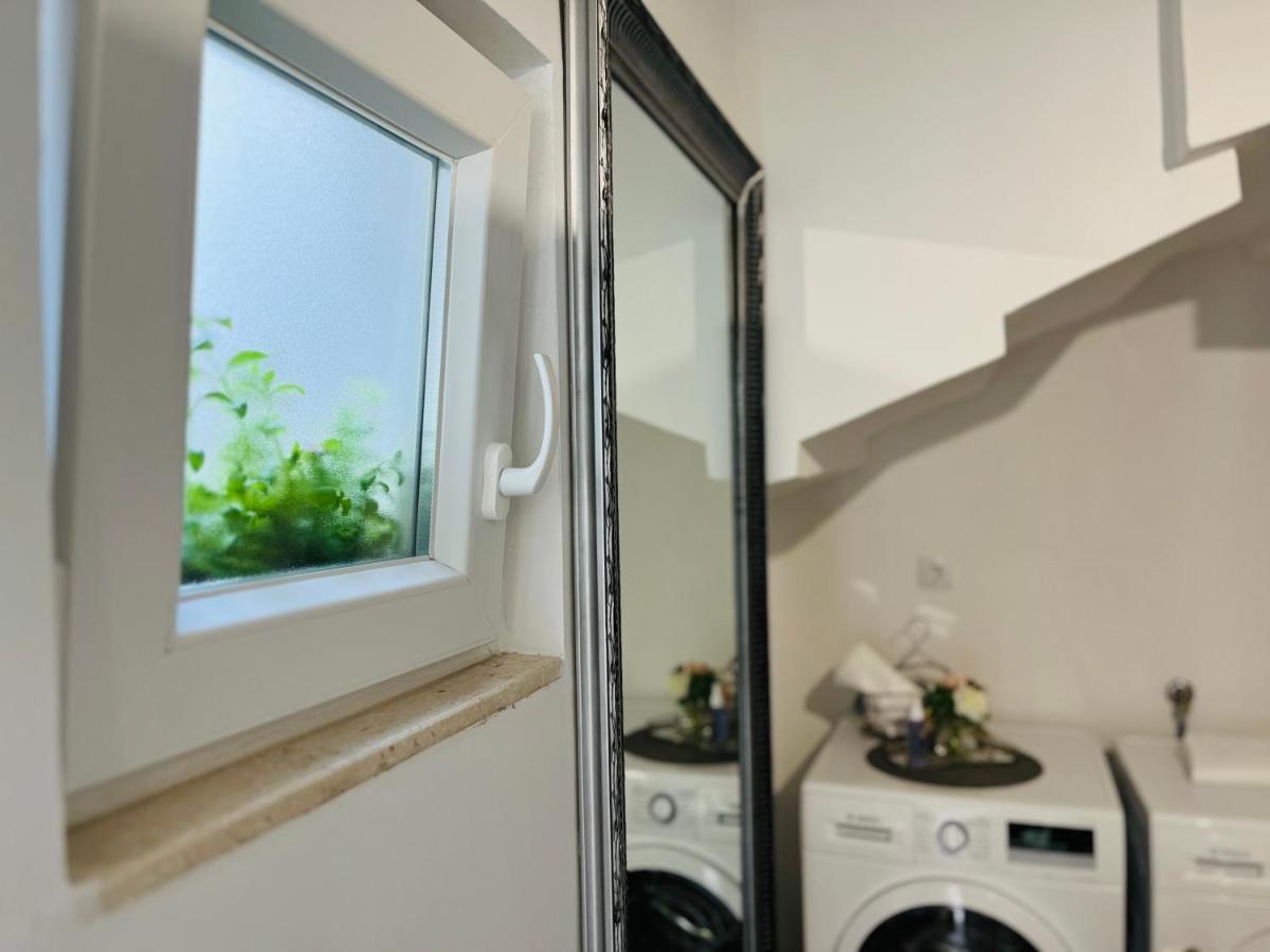 Apartment Stari Dvor Каштела Екстер'єр фото