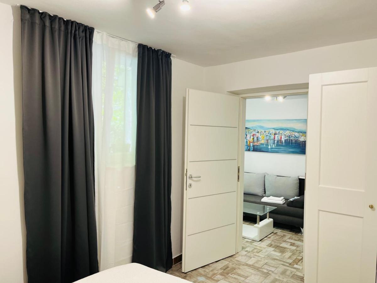 Apartment Stari Dvor Каштела Екстер'єр фото