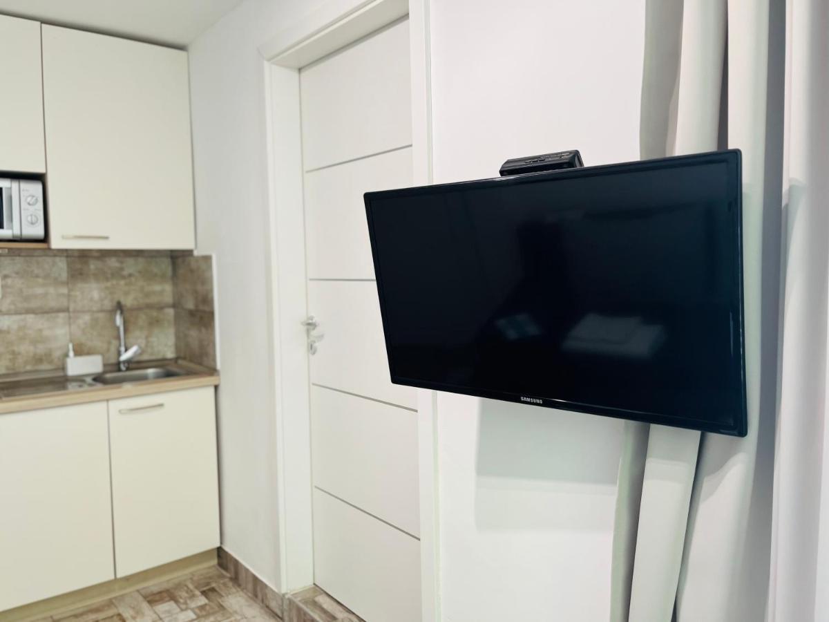 Apartment Stari Dvor Каштела Екстер'єр фото