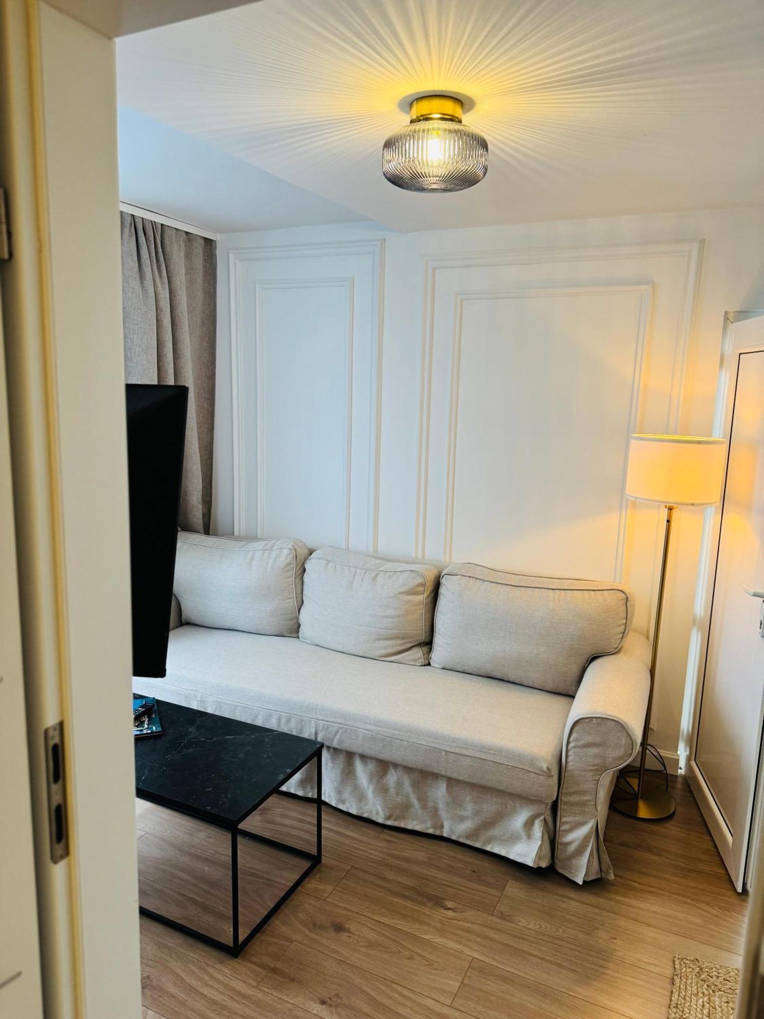 Apartment Stari Dvor Каштела Екстер'єр фото